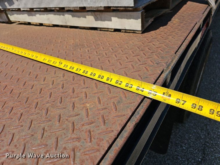 image for item LW9610 1998 Ford L8501  flatbed truck