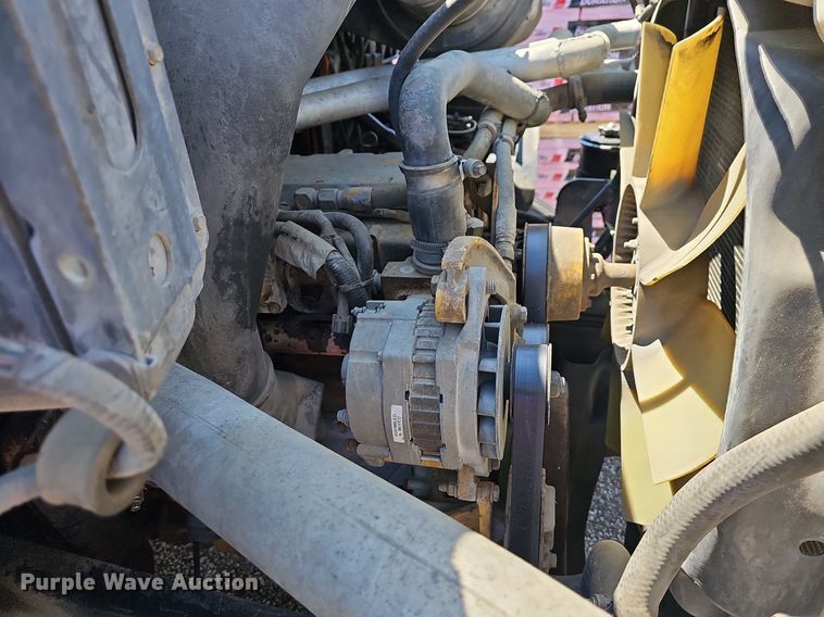 image for item LW9610 1998 Ford L8501  flatbed truck