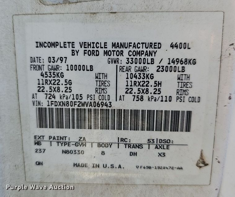 image for item LW9610 1998 Ford L8501  flatbed truck