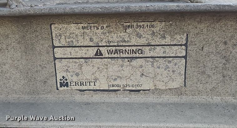 image for item LW9613 2003 Freightliner Century Class ST  semi truck