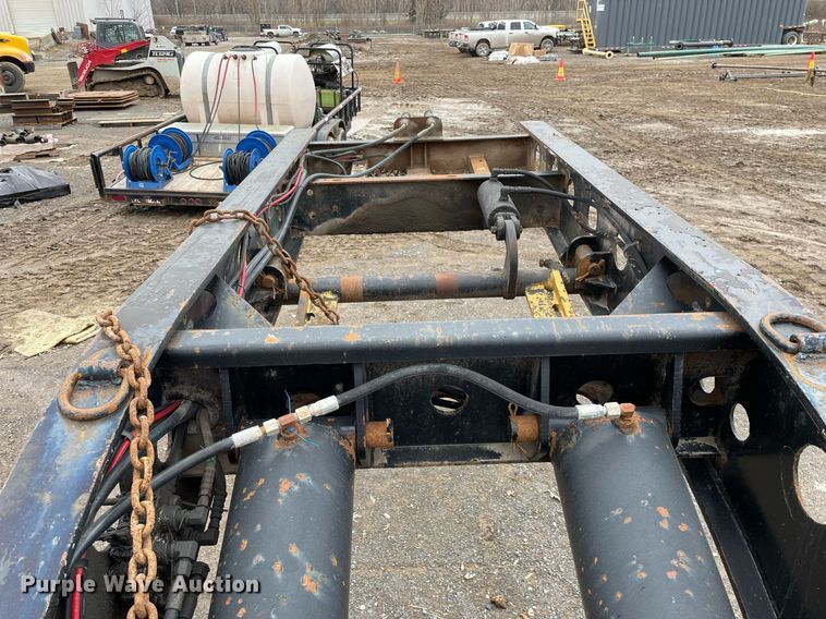 image for item MA9821 2003 Fontaine TH55  lowboy equipment trailer