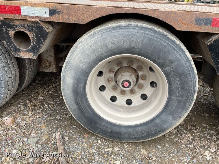 image for item MA9821 2003 Fontaine TH55  lowboy equipment trailer