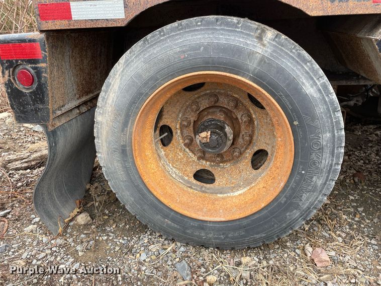 image for item MA9821 2003 Fontaine TH55  lowboy equipment trailer