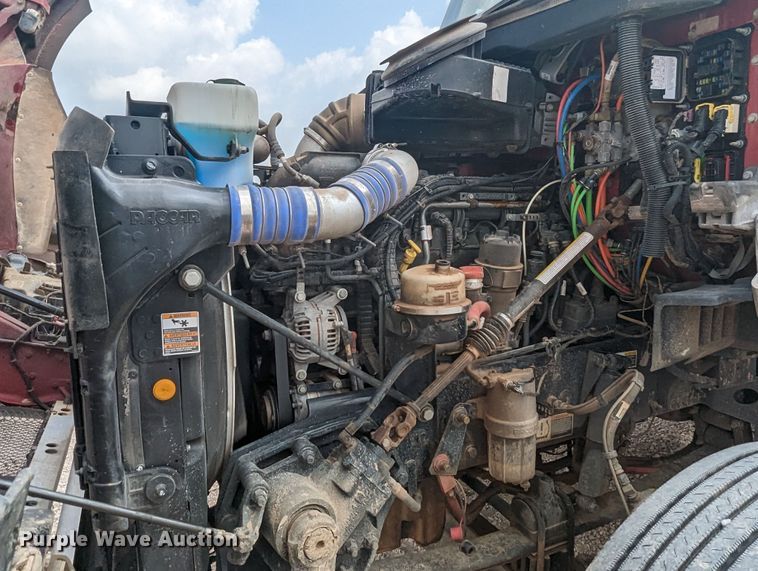 image for item MO9019 2018 Kenworth T880  semi truck