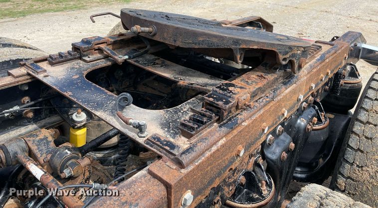 image for item MR9080 1992 Kenworth W900  semi truck