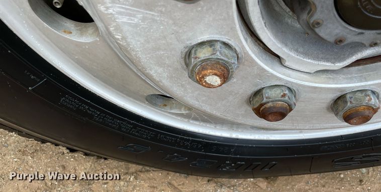 image for item MR9080 1992 Kenworth W900  semi truck