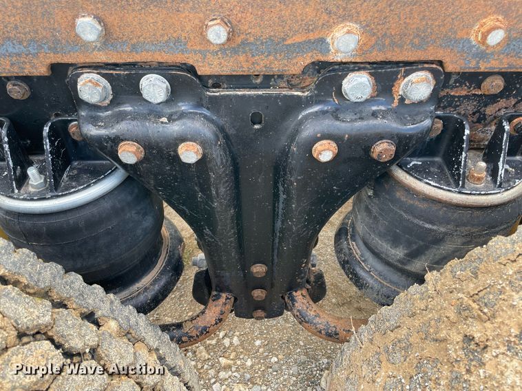 image for item MR9080 1992 Kenworth W900  semi truck