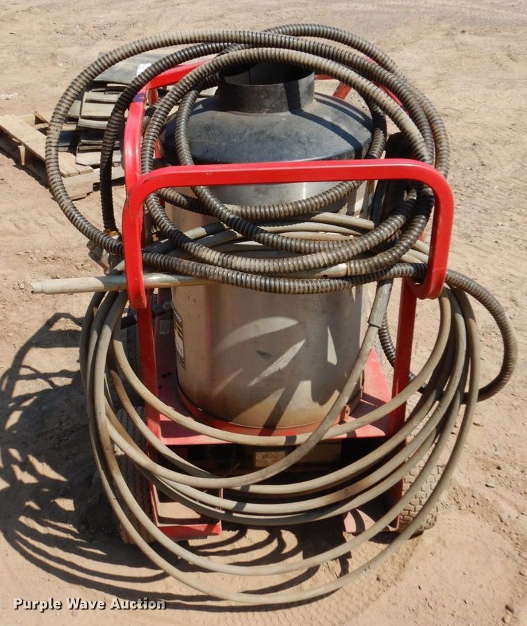 image for item AF9704 Magnum 4000 Gold  hot pressure washer