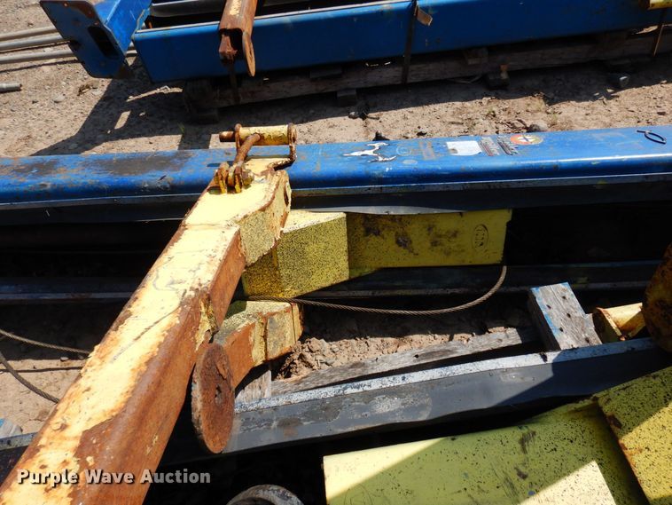 image for item AF9706 (2) two post automotive lift