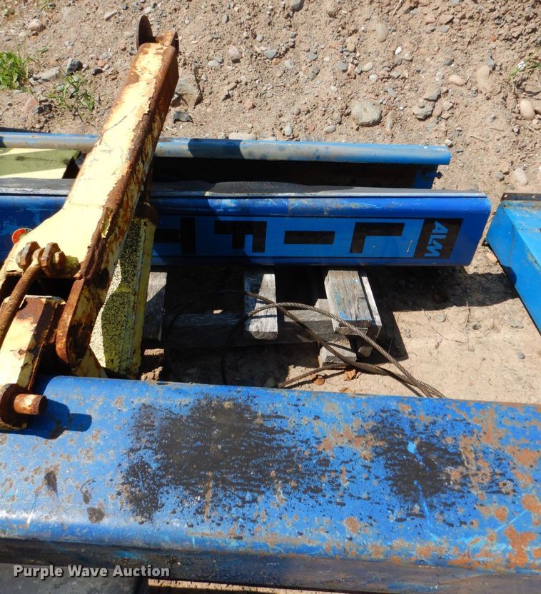 image for item AF9706 (2) two post automotive lift