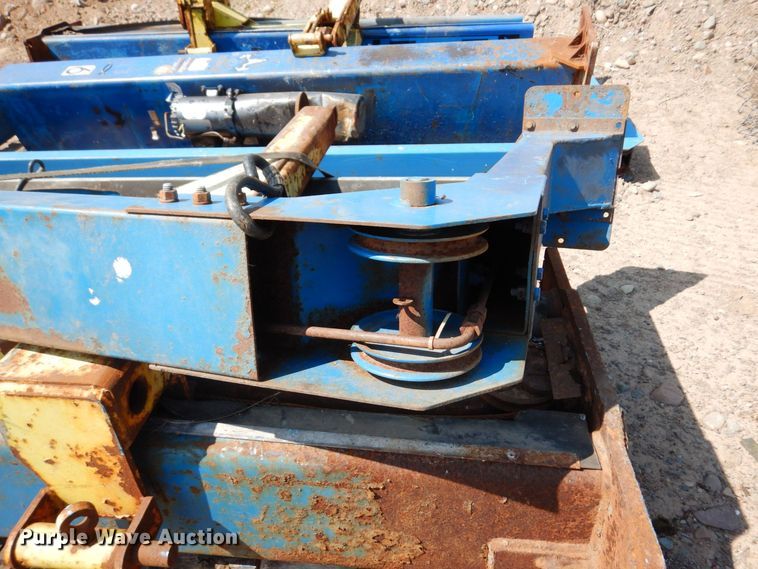 image for item AF9706 (2) two post automotive lift