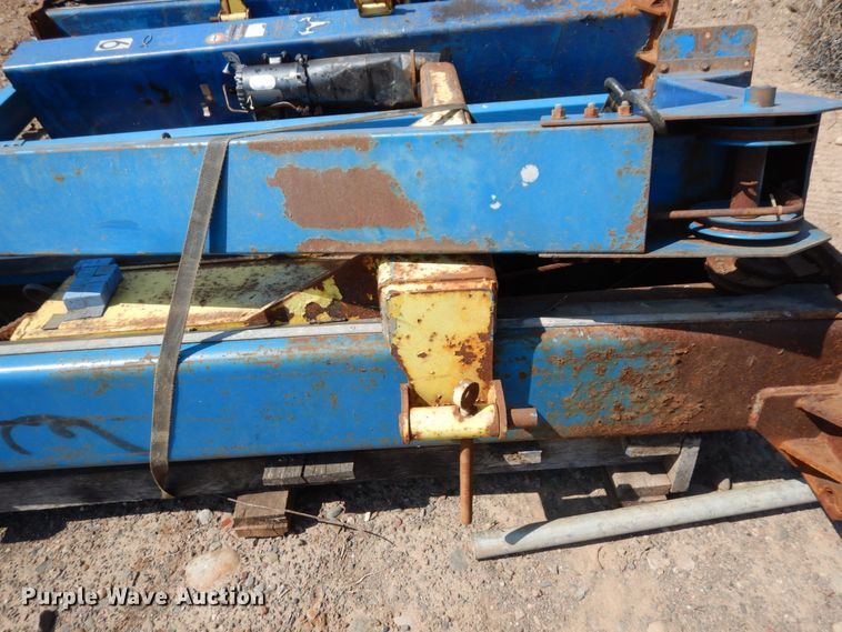 image for item AF9706 (2) two post automotive lift