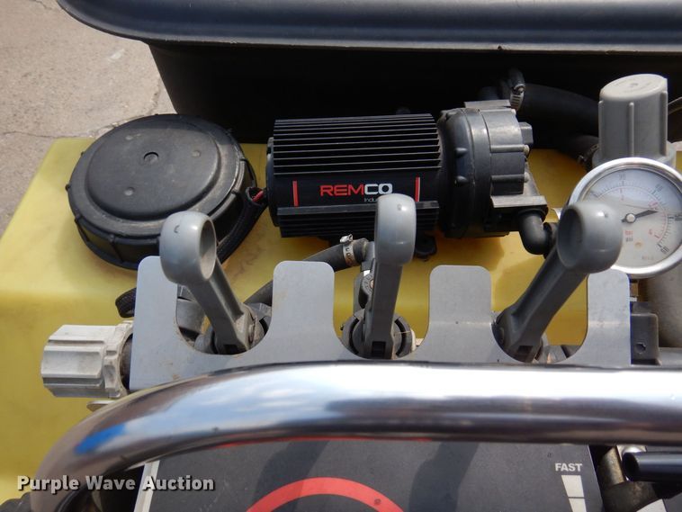 image for item AF9720 LT Rich Products Z Spray Z Plug  applicator