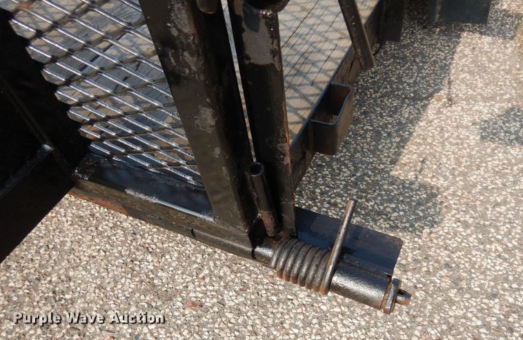 image for item AF9723 2014 Horse Creek Manufacturing  equipment trailer