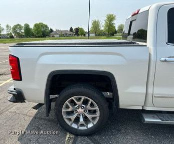 image for item AF9724 2015 GMC Sierra 1500 SLT  Crew Cab pickup truck