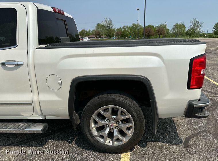 image for item AF9724 2015 GMC Sierra 1500 SLT  Crew Cab pickup truck