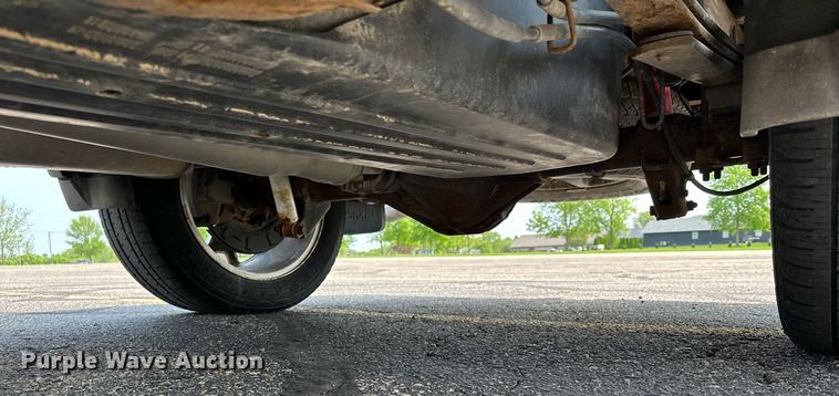 image for item AF9724 2015 GMC Sierra 1500 SLT  Crew Cab pickup truck