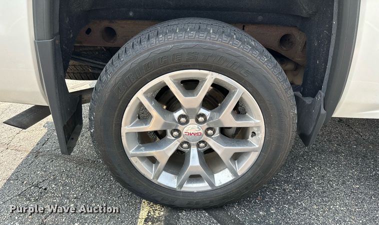 image for item AF9724 2015 GMC Sierra 1500 SLT  Crew Cab pickup truck