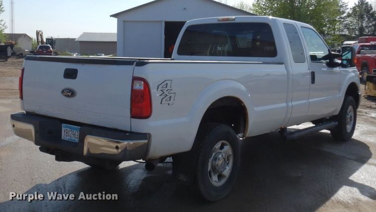 image for item AF9730 2012 Ford F350 Super Duty XLT  SuperCab pickup truck