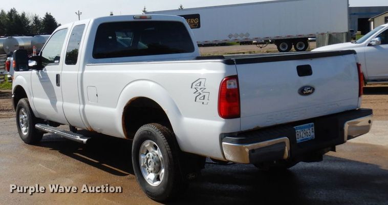 image for item AF9730 2012 Ford F350 Super Duty XLT  SuperCab pickup truck