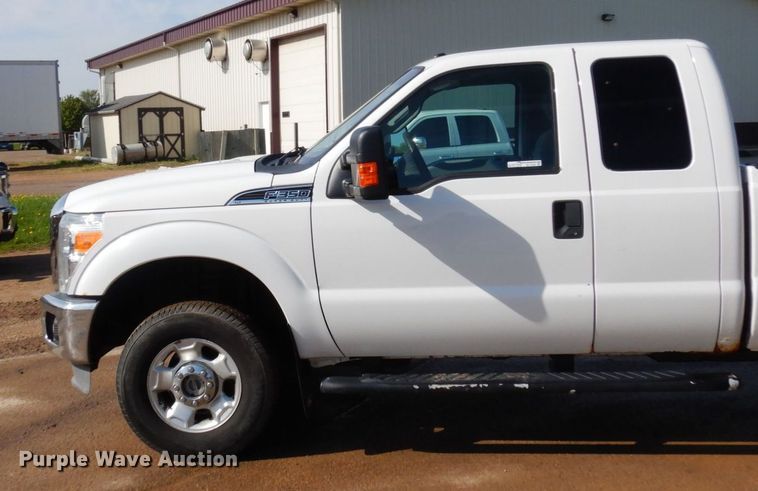 image for item AF9730 2012 Ford F350 Super Duty XLT  SuperCab pickup truck