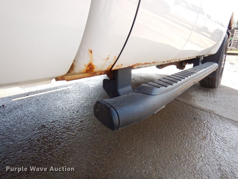 image for item AF9730 2012 Ford F350 Super Duty XLT  SuperCab pickup truck