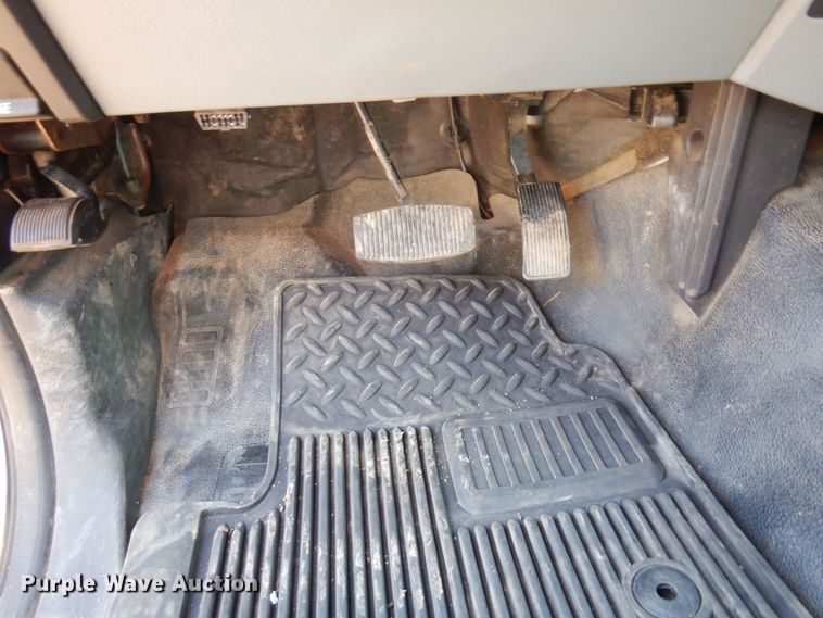 image for item AF9730 2012 Ford F350 Super Duty XLT  SuperCab pickup truck