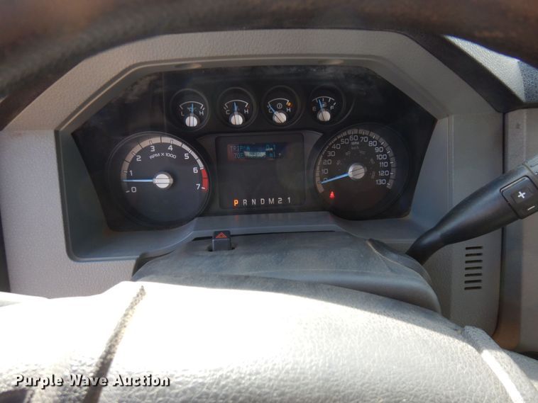 image for item AF9730 2012 Ford F350 Super Duty XLT  SuperCab pickup truck