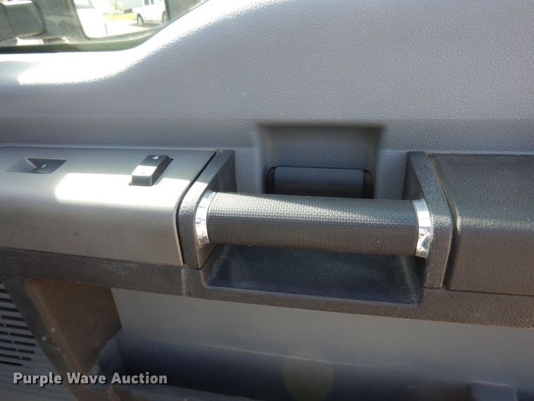 image for item AF9730 2012 Ford F350 Super Duty XLT  SuperCab pickup truck