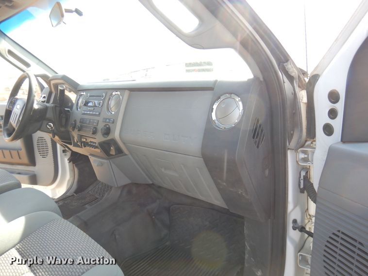 image for item AF9730 2012 Ford F350 Super Duty XLT  SuperCab pickup truck