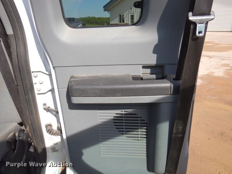 image for item AF9730 2012 Ford F350 Super Duty XLT  SuperCab pickup truck