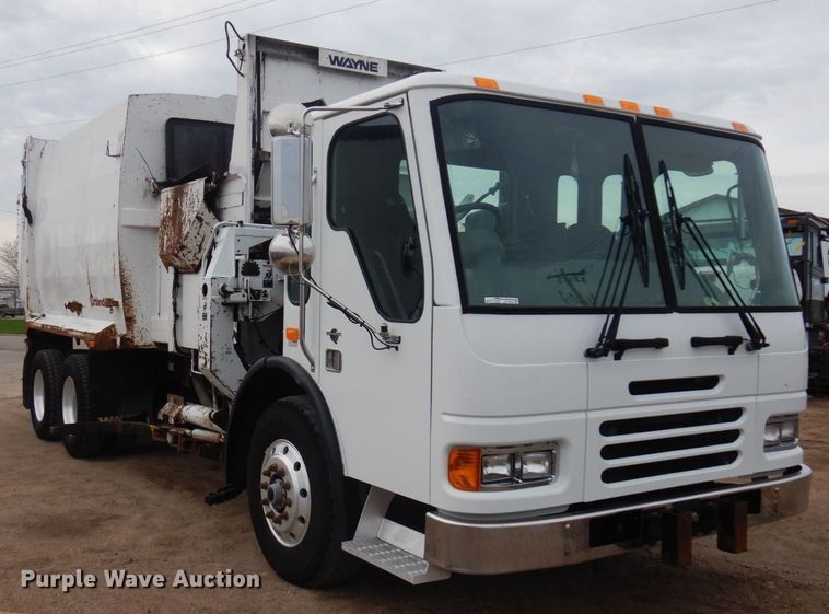 image for item AF9732 2007 American LaFrance Condor  refuse truck