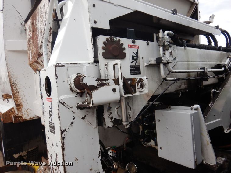 image for item AF9732 2007 American LaFrance Condor  refuse truck