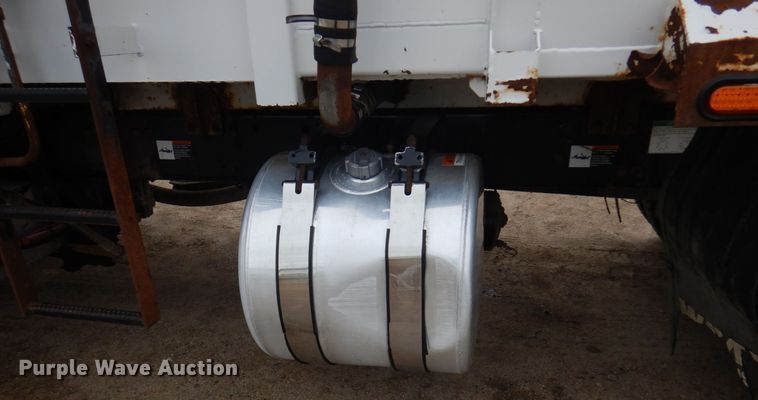 image for item AF9732 2007 American LaFrance Condor  refuse truck