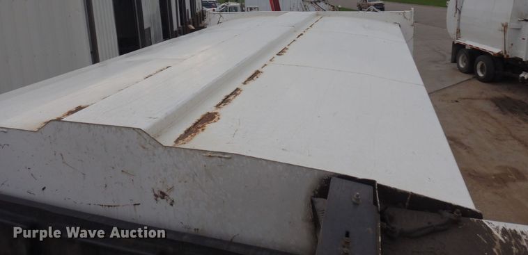 image for item AF9732 2007 American LaFrance Condor  refuse truck