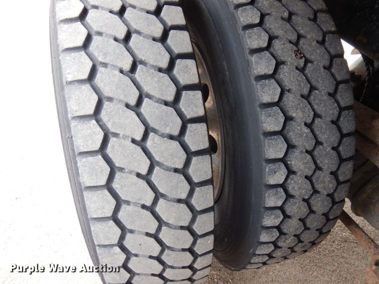 image for item AF9732 2007 American LaFrance Condor  refuse truck