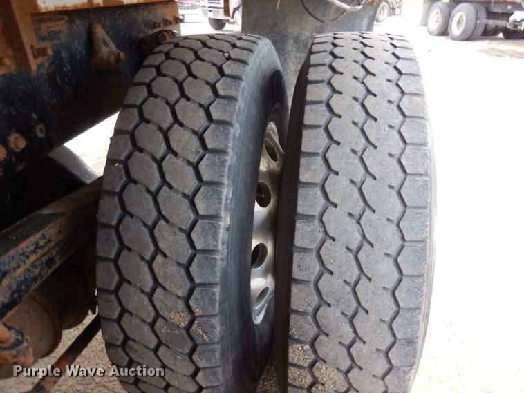 image for item AF9732 2007 American LaFrance Condor  refuse truck