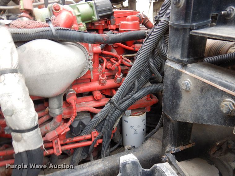 image for item AF9733 2009 Peterbilt PB320  refuse truck