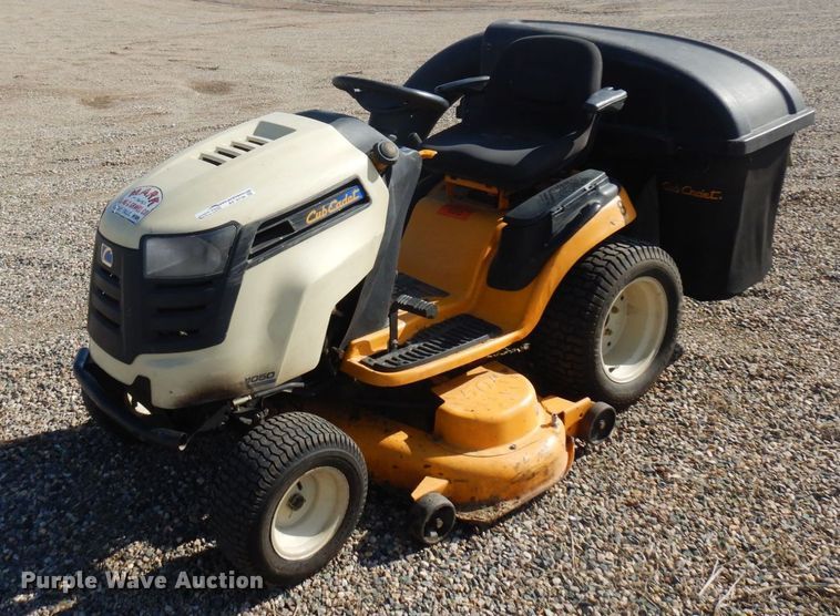 image for item AF9738 Cub Cadet 1050  lawn mower