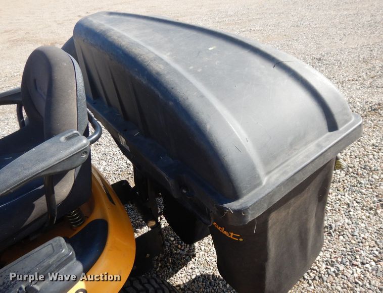 image for item AF9738 Cub Cadet 1050  lawn mower