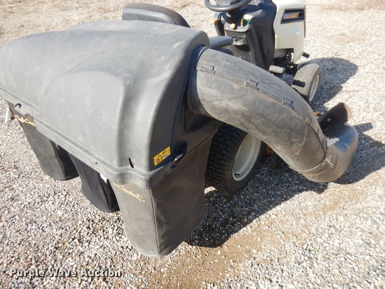 image for item AF9738 Cub Cadet 1050  lawn mower