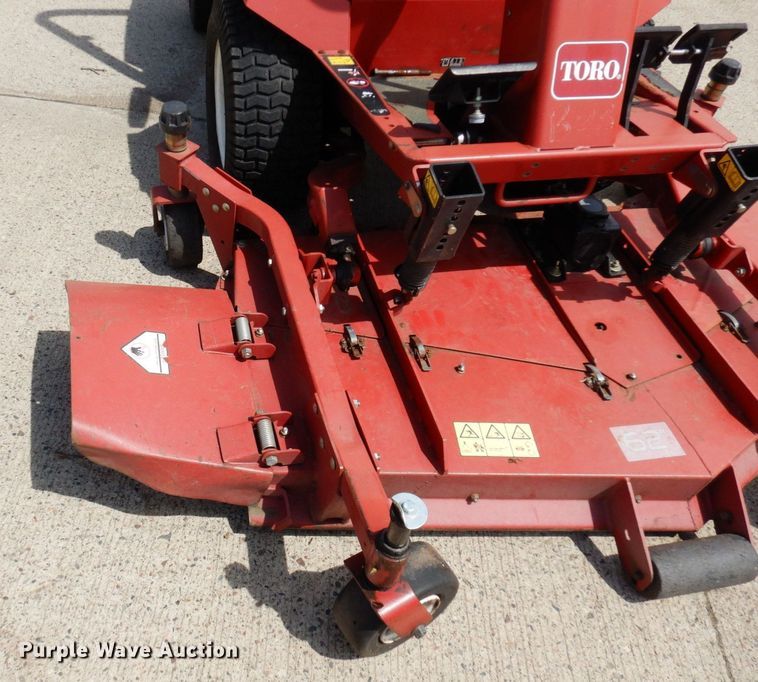 image for item AF9745 Toro Groundsmaster 228D  lawn mower