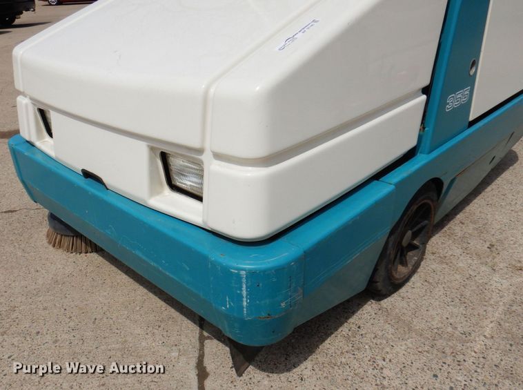image for item AF9746 Tennant 355  sweeper