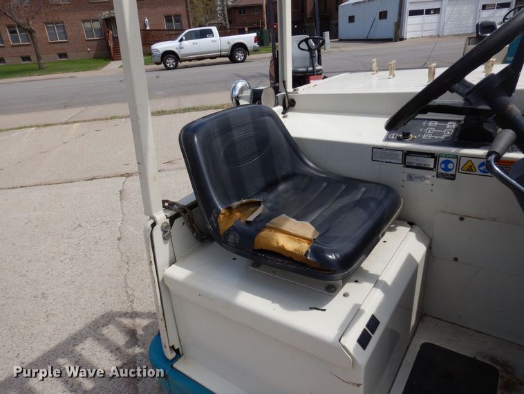 image for item AF9746 Tennant 355  sweeper