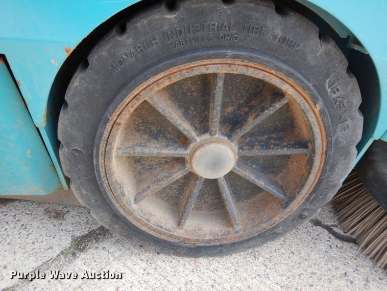 image for item AF9746 Tennant 355  sweeper