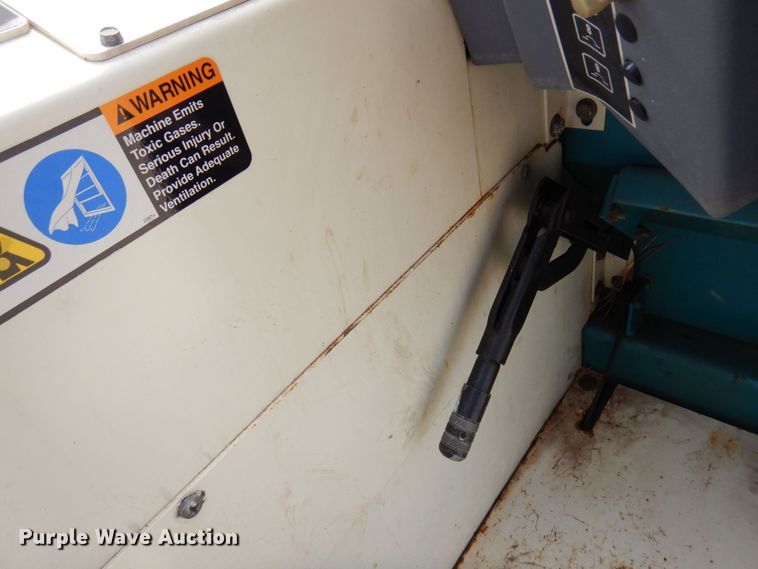 image for item AF9747 Tennant 6500  sweeper