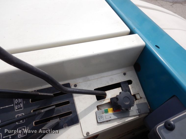 image for item AF9747 Tennant 6500  sweeper