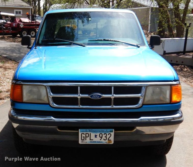 image for item AF9749 1994 Ford Ranger XLT  SuperCab pickup truck