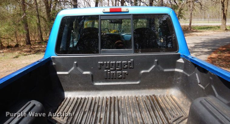 image for item AF9749 1994 Ford Ranger XLT  SuperCab pickup truck