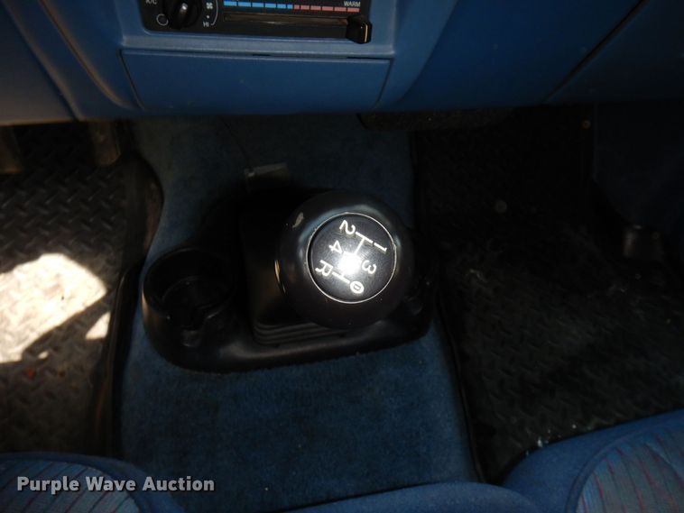 image for item AF9749 1994 Ford Ranger XLT  SuperCab pickup truck